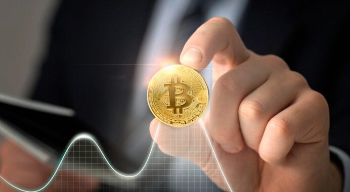 Bitcoin sous les 80 000 dollars : vers un tournant pour les cryptomonnaies ?