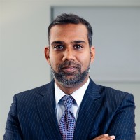 Abhishek Jha, Directeur Général
